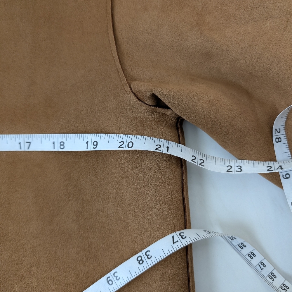 Well Worn Brown Faux Suede Button-Up  Jacket Size Medium - Picture 5 of 14